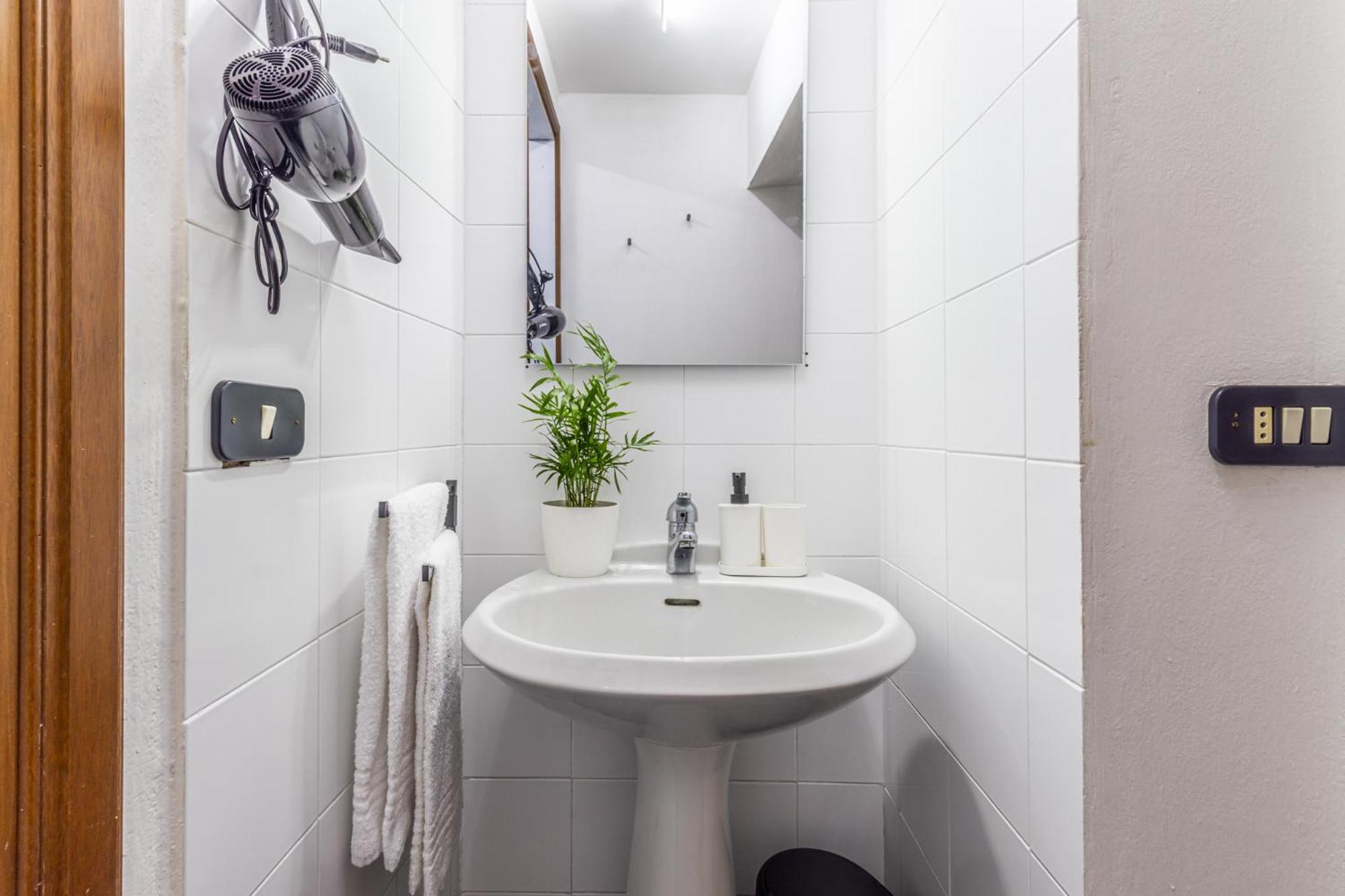Appartamento Ottonelli Street Stay- Wifi Fibra Free Tra Storchi & Centro Storico *